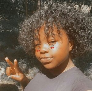 Meet your Posher, Mable